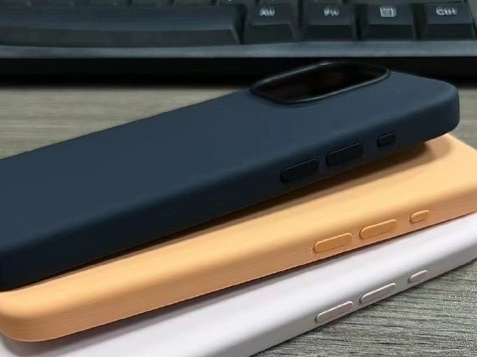 鸡冠苹果14维修站分享iPhone14手机壳能直接给iPhone15用吗?